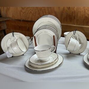 Lenox Opal Innocence Set